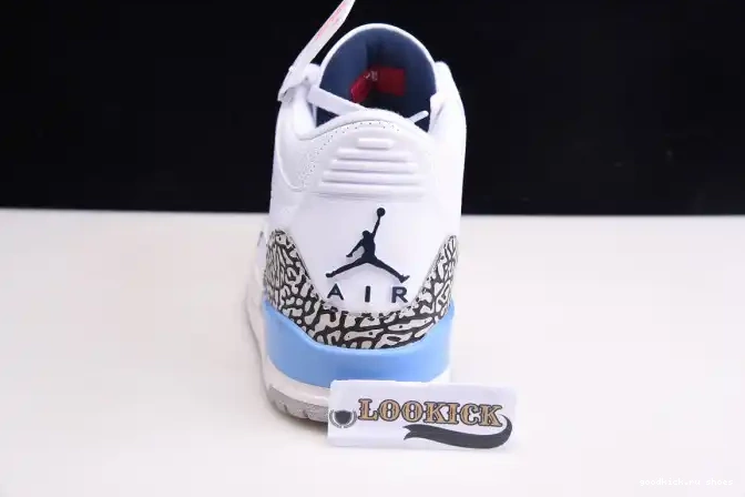 Air Jordan UNC CT8532-104 3 0606